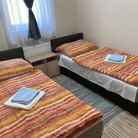 Aba-Boebe Vendeghaz Apartman Zalaszentivan Kültér fotó