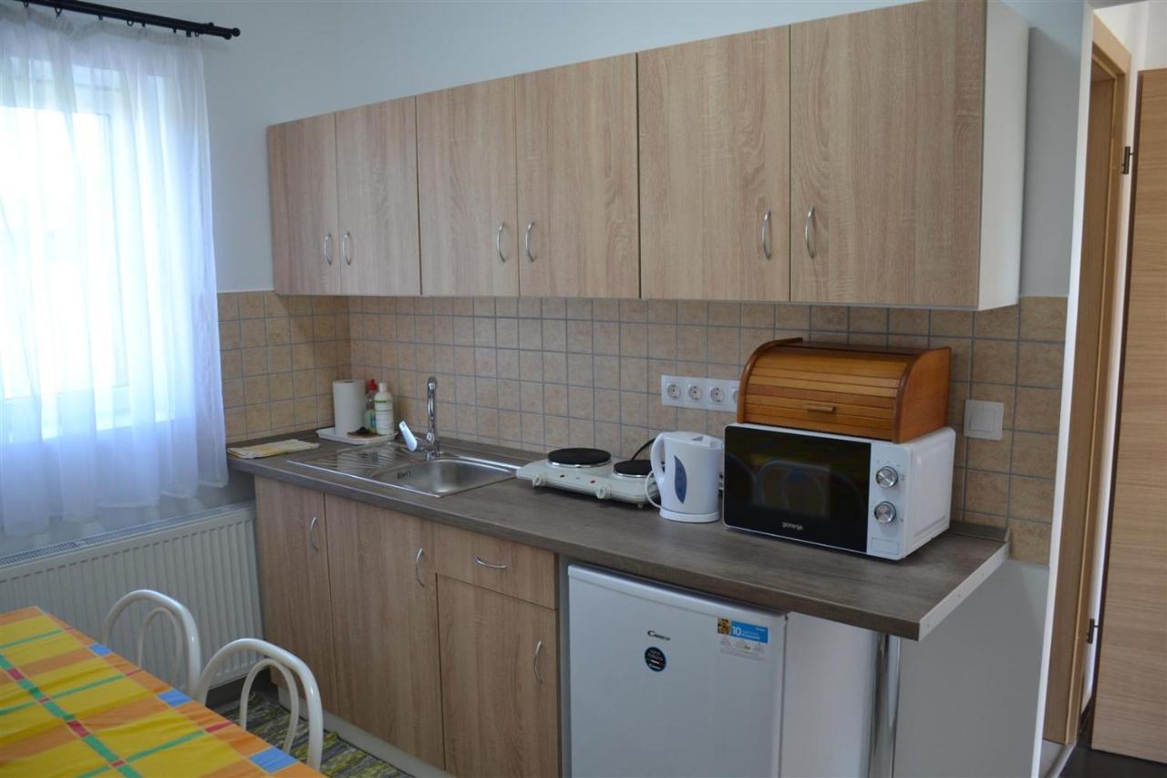 Aba-Boebe Vendeghaz Apartman Zalaszentivan Kültér fotó